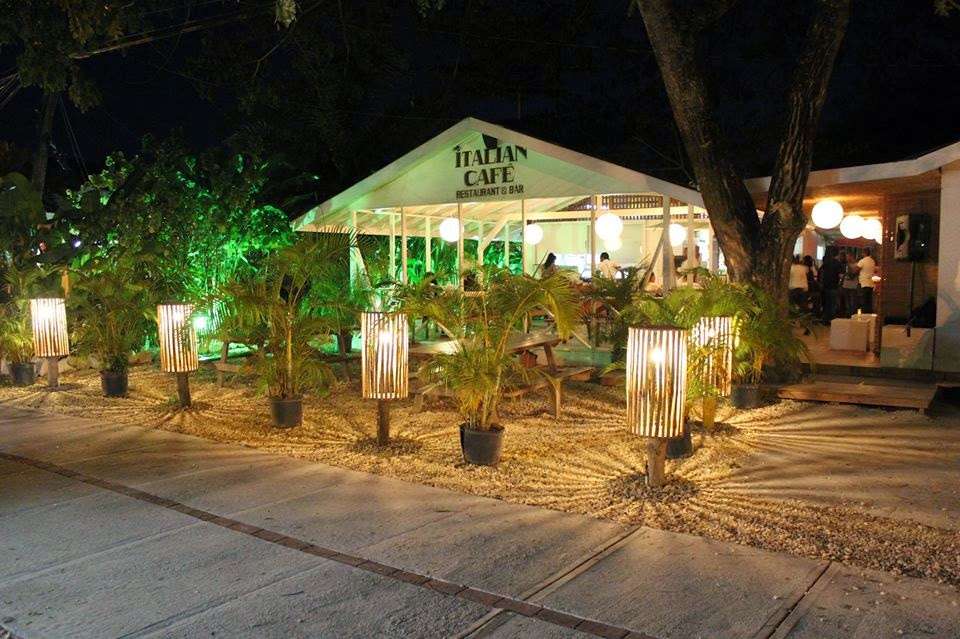 Italian Café Negril